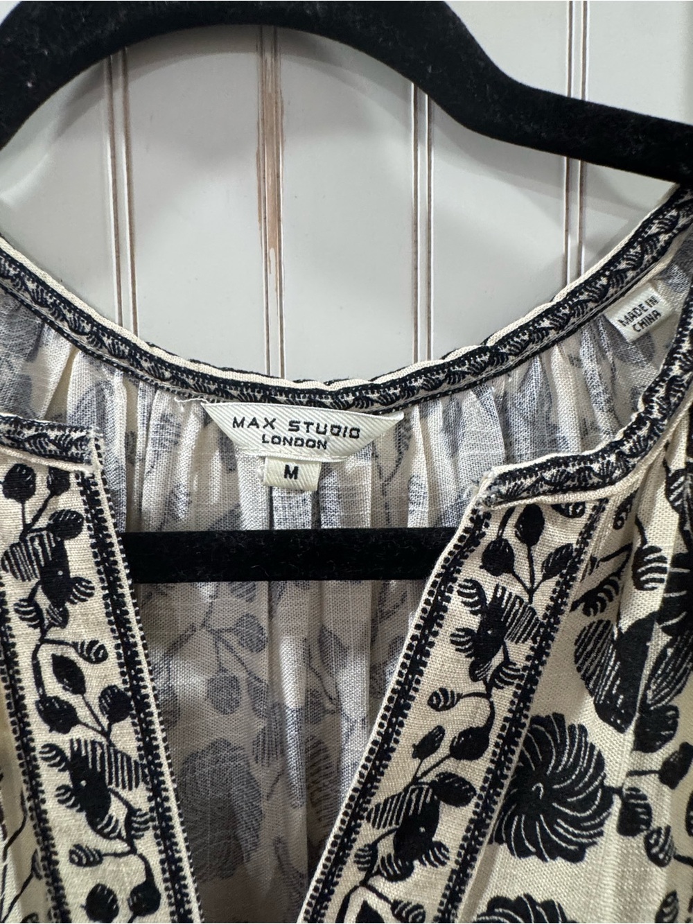 Max Studio Black Floral Maxi Dress on Cream - Picture 2 of 4